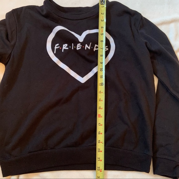 Friends black heart sweater size large - Picture 6 of 6